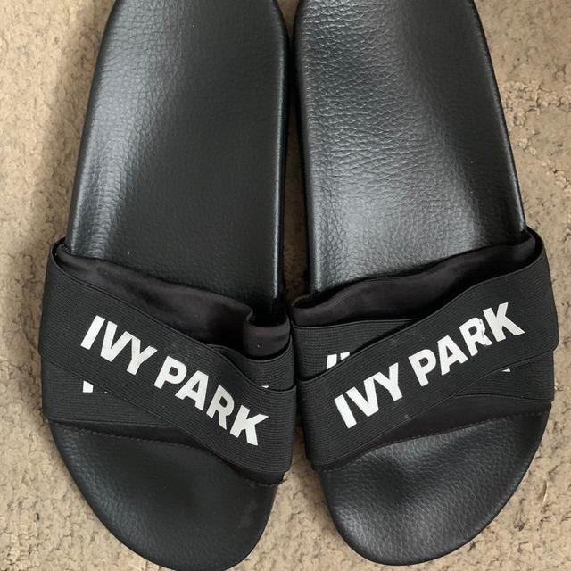 Ivy Park Women's Slides - Black - UK 8 on Productcaster.