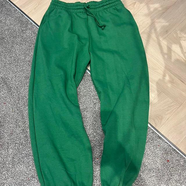 Zara Women's Sweatpants - Green - UK 10 on Productcaster.