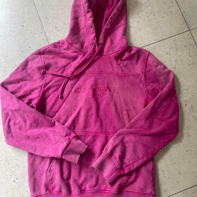 Guess Men's Hoodie - Pink - M on Productcaster.