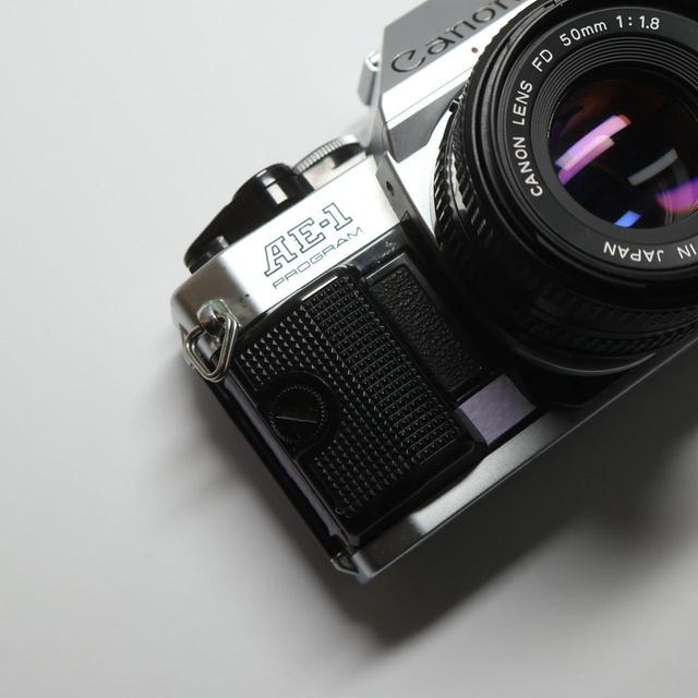 Canon Film cameras - Black on Productcaster.