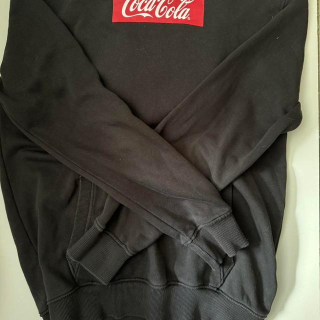 Coca-Cola Men's Hoodie - Black - M on Productcaster.