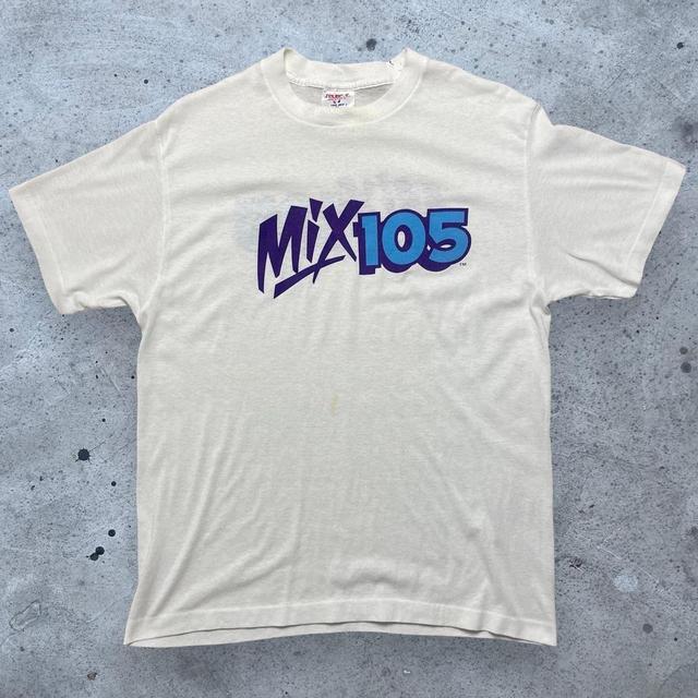 Vintage Men's T-shirt - White - L on Productcaster.