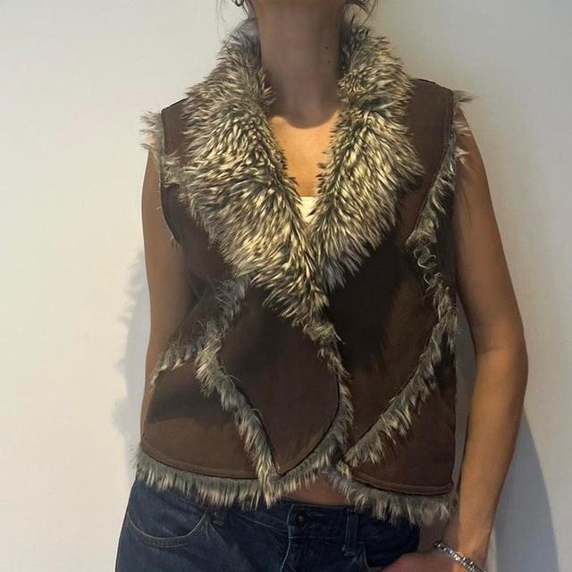 Vintage Women's Gilet - Brown - L on Productcaster.