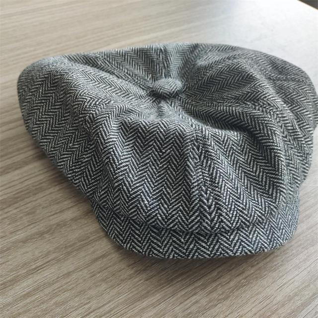 The Unbranded Brand Men's Caps - Grey on Productcaster.