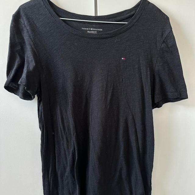 Tommy Hilfiger Women's T-shirt - Black - S on Productcaster.