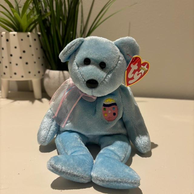 Stuffed animal - Blue on Productcaster.