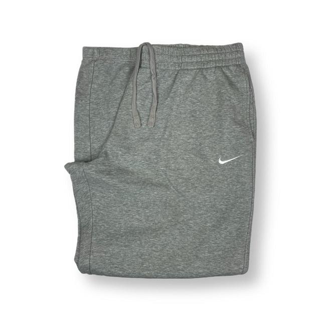 Nike Men's Sweatpants - White - XL on Productcaster.