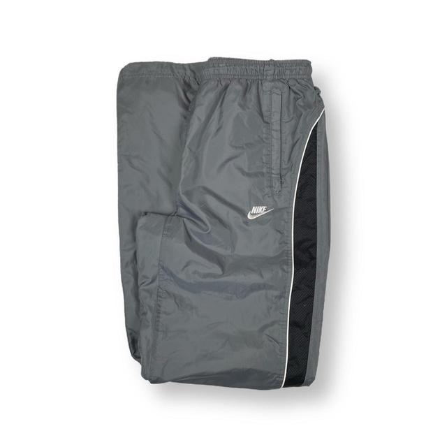 Nike Men's Sweatpants - Grey - M on Productcaster.