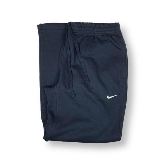 Nike Men's Sweatpants - White - XXL on Productcaster.