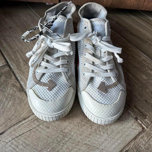 Off-White Men's Trainers - White - UK 10 on Productcaster.