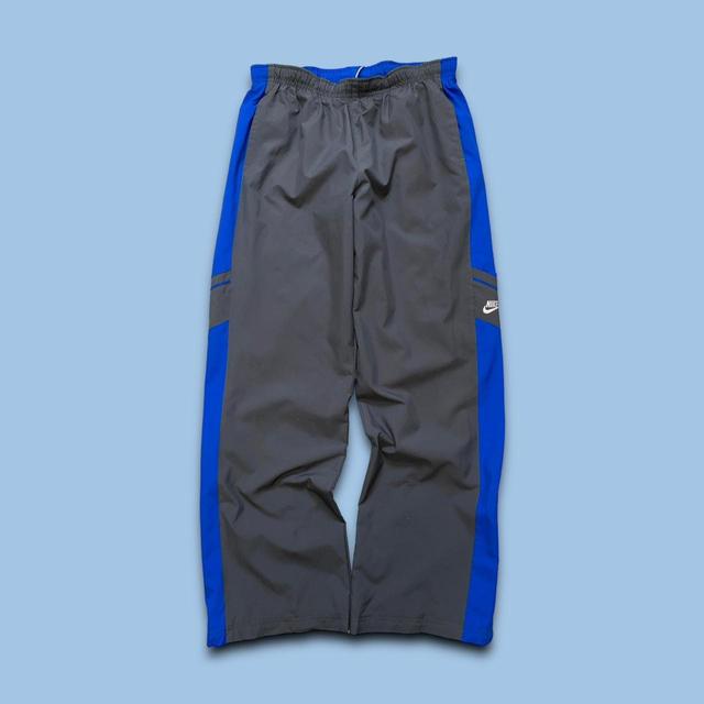 Nike Men's Sweatpants - Grey - M on Productcaster.