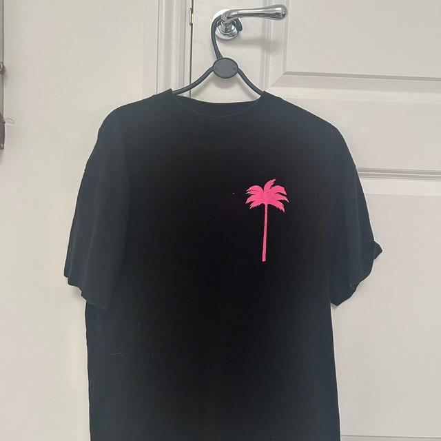 Palm Angels Men's T-shirt - Black/Pink - S on Productcaster.