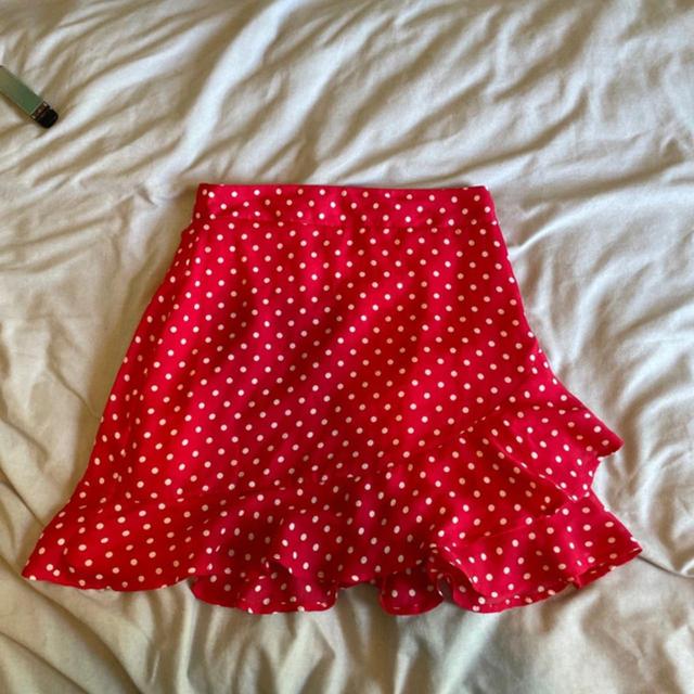 Primark Women's Mini Skirt - Red/White - UK 8 on Productcaster.