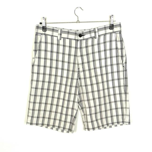 Dickies Men's Shorts - White - 36" on Productcaster.