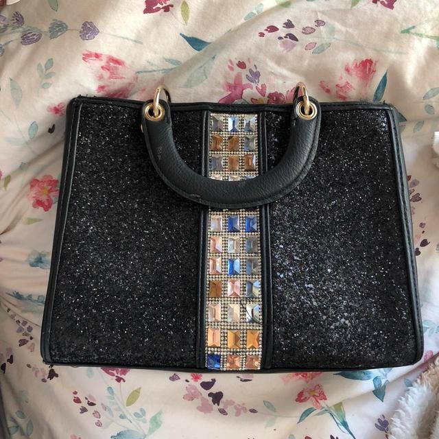 Vintage Women's Party Bag - Black on Productcaster.