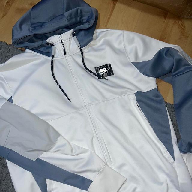 Nike Men's Jacket - White - L on Productcaster.