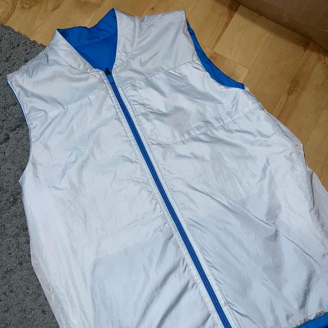 Nike Men's Gilet - Blue - XL on Productcaster.