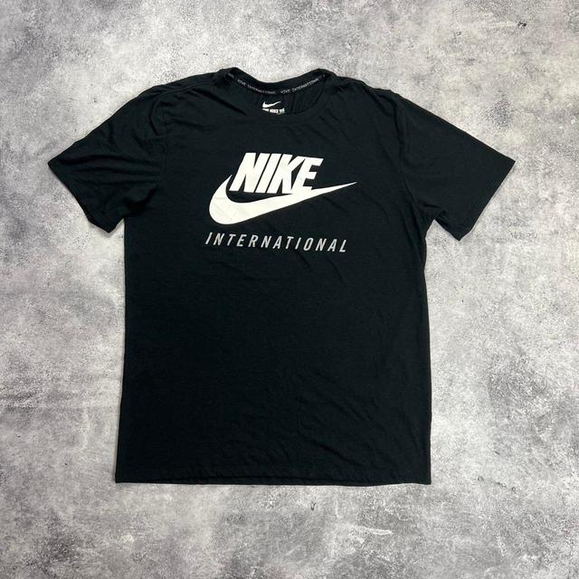 Nike Men's T-shirt - Black/White - L on Productcaster.