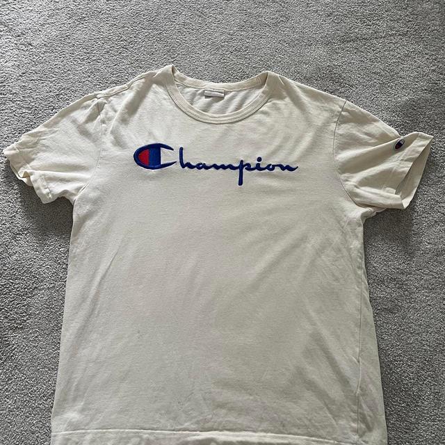 Champion Men's T-shirt - Cream - M on Productcaster.