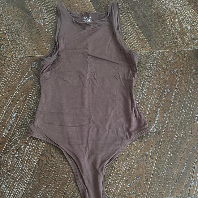 Tala Women's Bodysuit - Brown - XS on Productcaster.