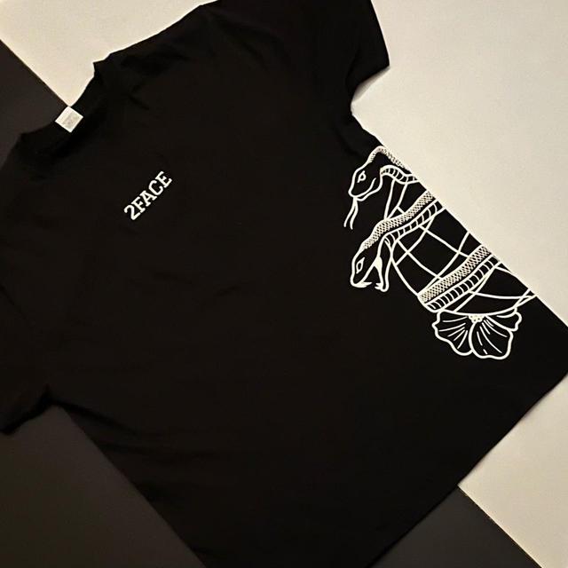 Men's T-shirt - Black/White - S on Productcaster.