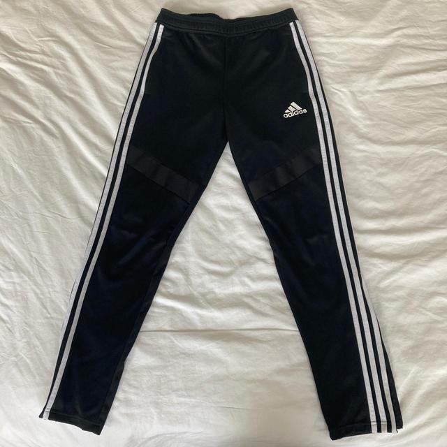 Adidas Women's Sweatpants - Black - UK 8 on Productcaster.