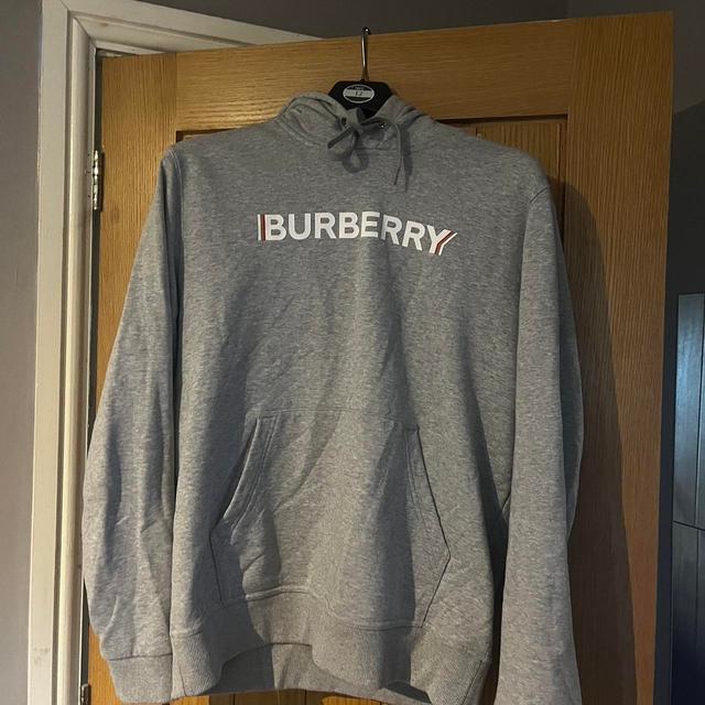 Burberry Men's Hoodie - Grey - M on Productcaster.