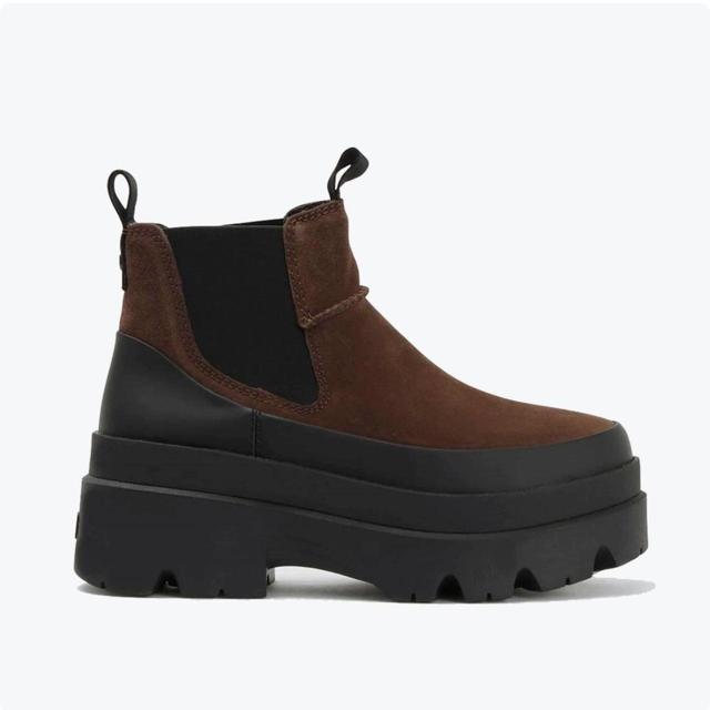 UGG Women's Chelsea Boots - Brown/Black - UK 5 on Productcaster.