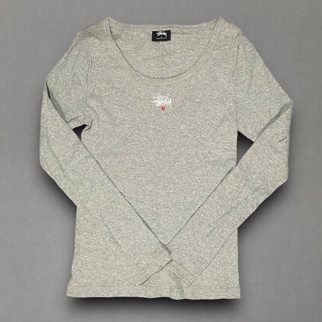 Stüssy Women's T-shirt - Grey - 10 on Productcaster.