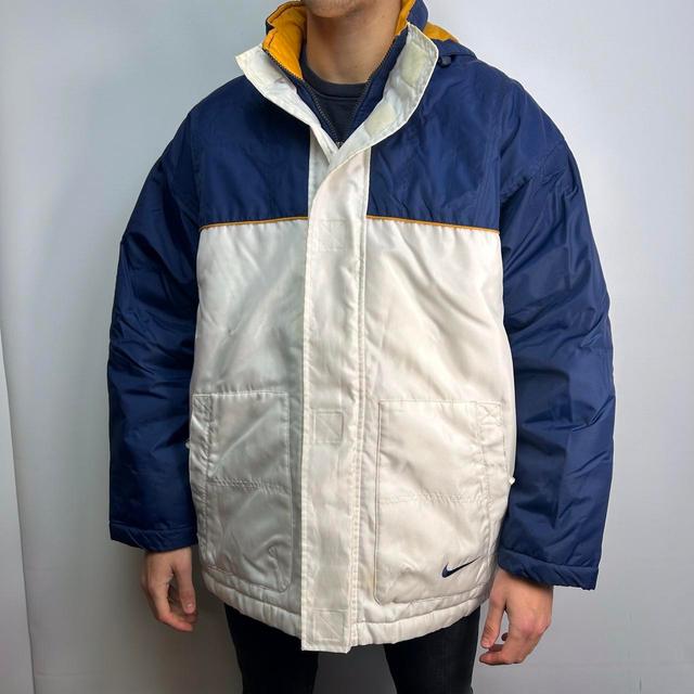 Nike Men's Puffer - Navy - L on Productcaster.