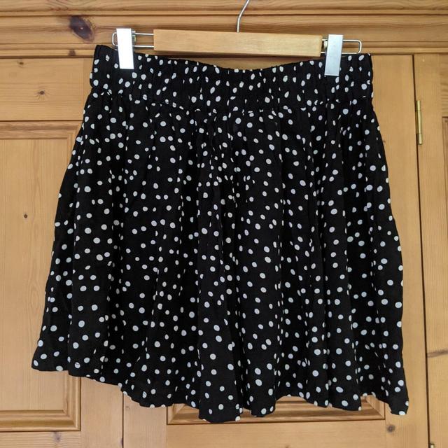 Women's Mini Skirt - Black/White - UK 16 on Productcaster.