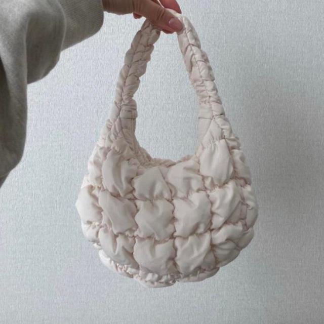 COS Women's Bag - Cream/White on Productcaster.