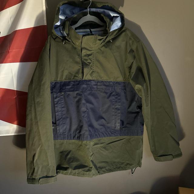 Supreme Men's Lightweight Jacket - Green/Navy - M on Productcaster.