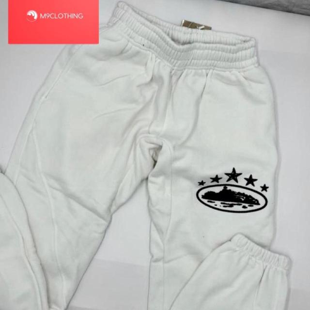 Corteiz Men's Sweatpants - White - M on Productcaster.