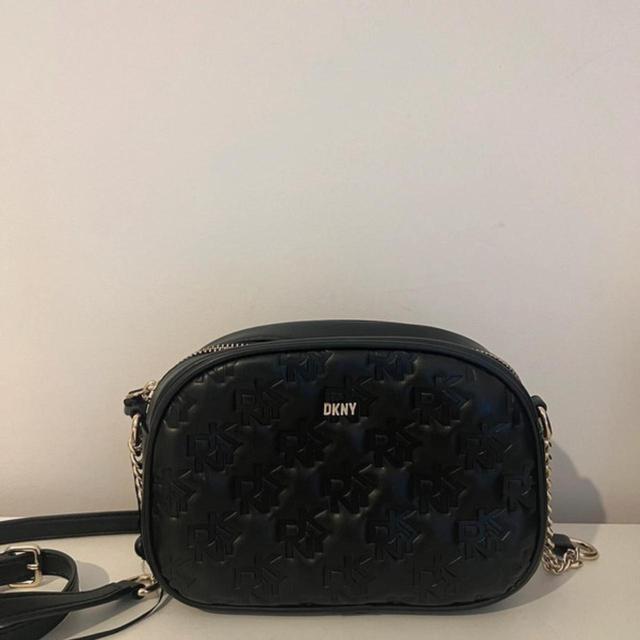 DKNY Women's Bag - Black on Productcaster.