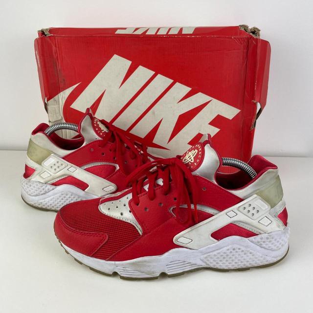 Nike Men's Trainers - Red - UK 8 on Productcaster.