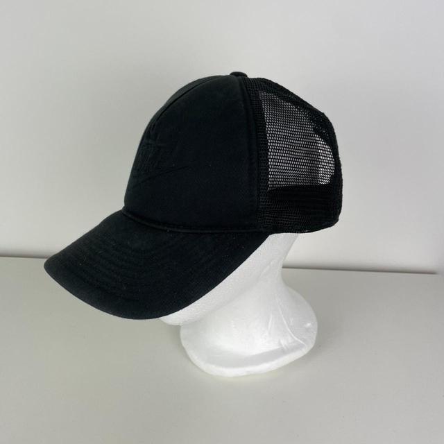 Nike Men's Casual Hat - Black on Productcaster.