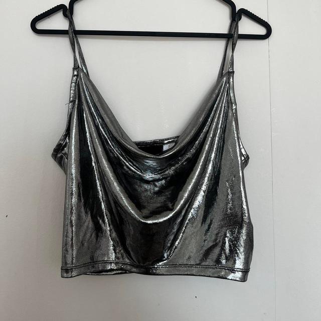 H&M Women's Crop top - Silver - S on Productcaster.