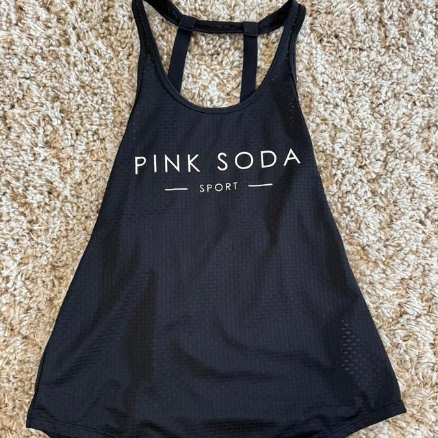 Pink Soda Women's Vest - Black - 6 on Productcaster.