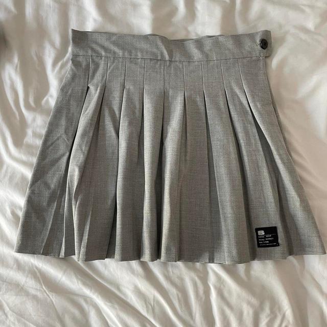 Bershka Women's Skirt - Grey - L on Productcaster.