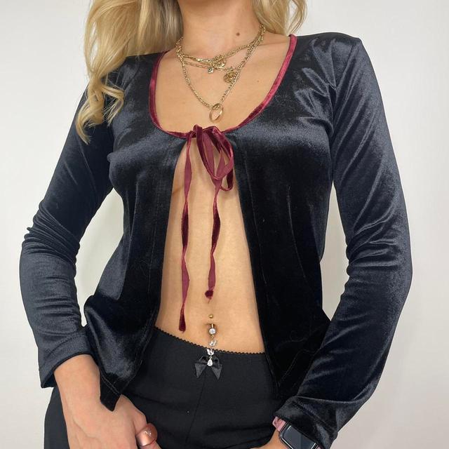 Vintage Women's Cardigan - Black/Burgundy - S on Productcaster.