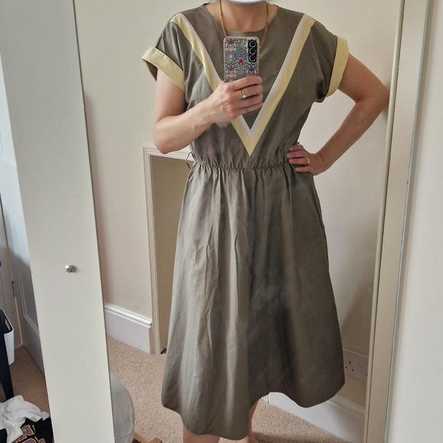 Vintage Women's Midi Dress - Grey/Cream - 12 on Productcaster.