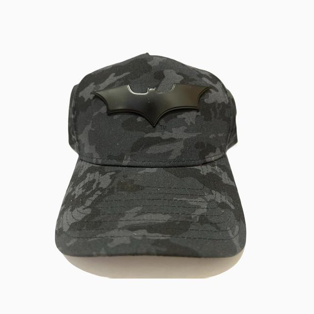 New Era Men's Hat - Black on Productcaster.