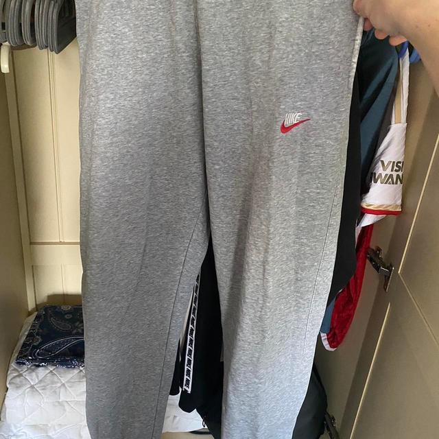 Nike Men's Sweatpants - Grey - L on Productcaster.