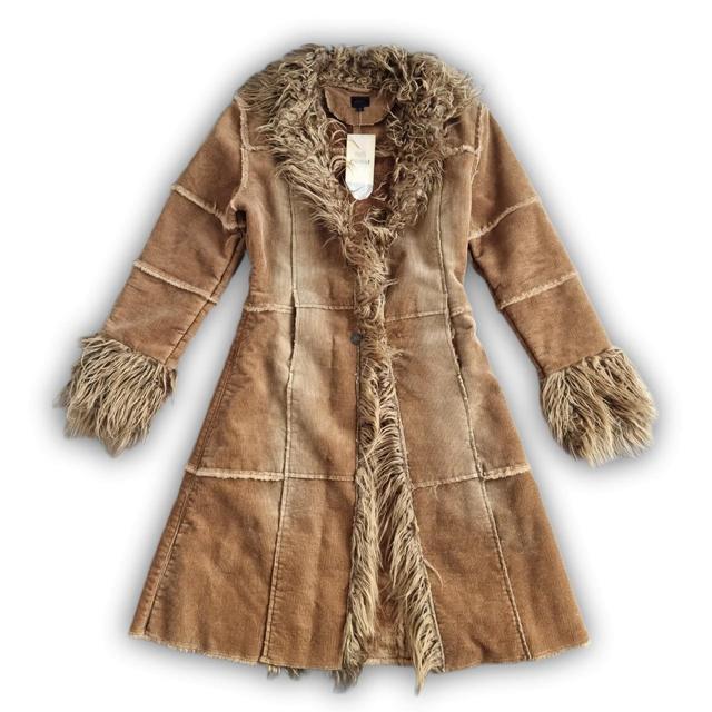 Vintage Women's Acrylic Coat - Tan - S on Productcaster.