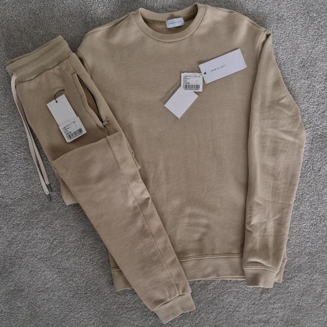 John Elliott Men's Sweatshirt - Cream - XS on Productcaster.