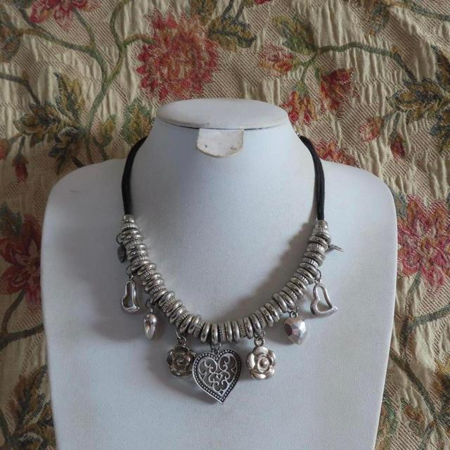 Vintage Women's Necklace - Silver/Black on Productcaster.