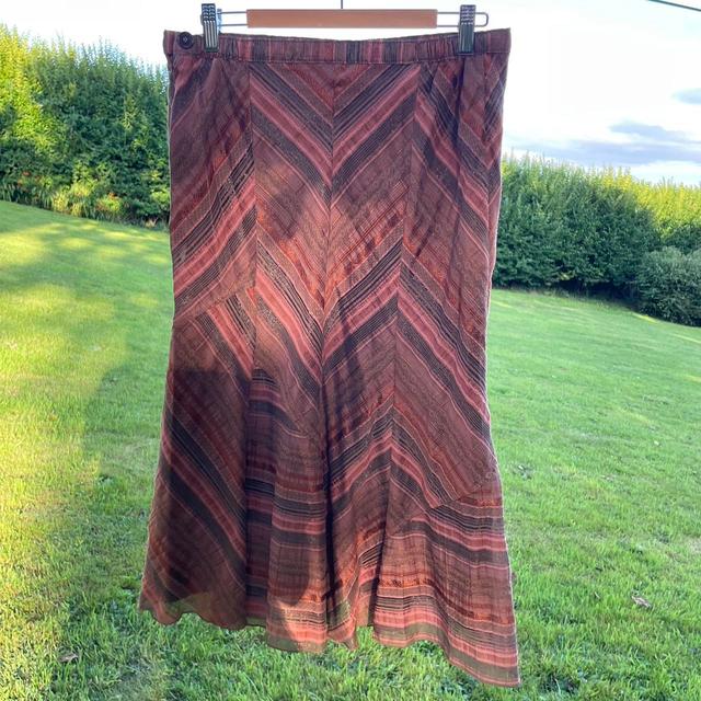 Vintage Women's Skirt - Burgundy/Brown - UK 10 on Productcaster.