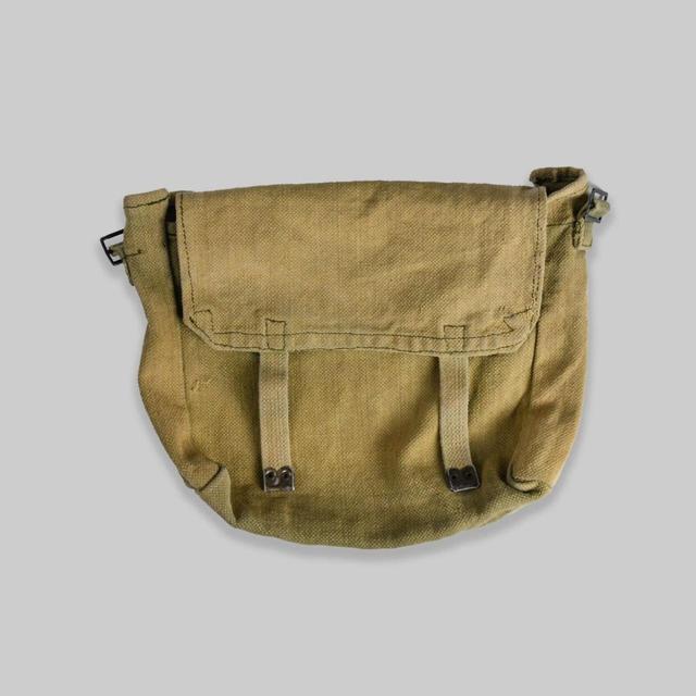 Vintage Men's Canvas Bag - Green on Productcaster.