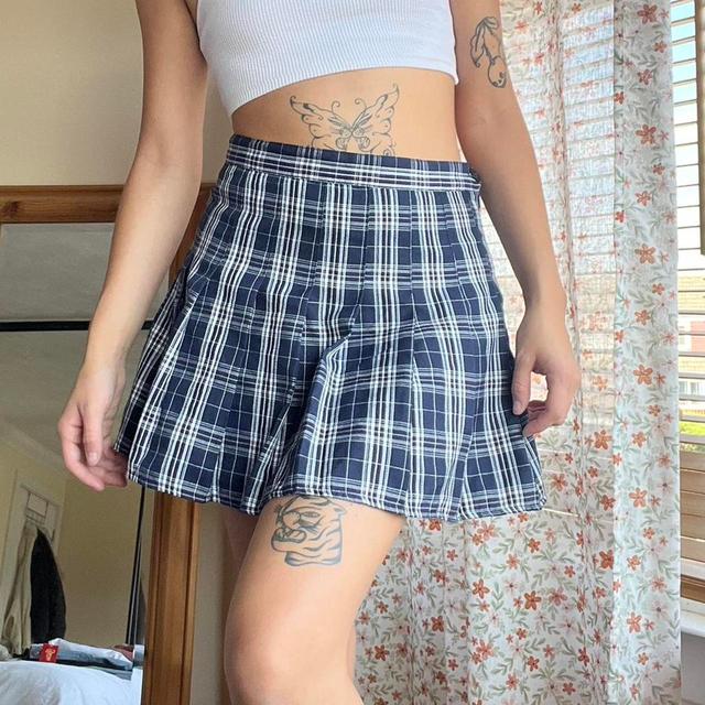 Vintage Women's Skirt - Navy/White - UK 8 on Productcaster.